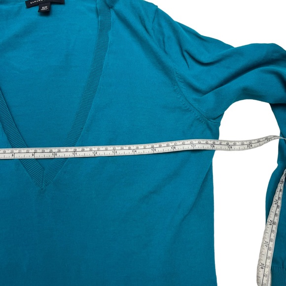 Banana Republic Blue Cotton V-Neck Long Sleeve Pullover Sweater Size M - Picture 5 of 9